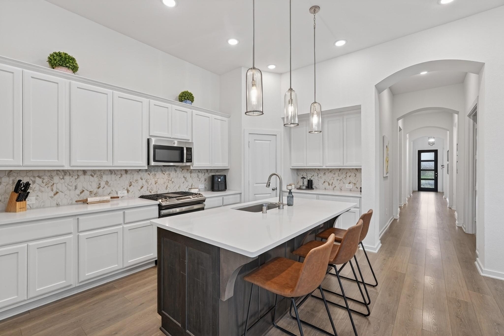 8145 Overland Grove - Photo 11