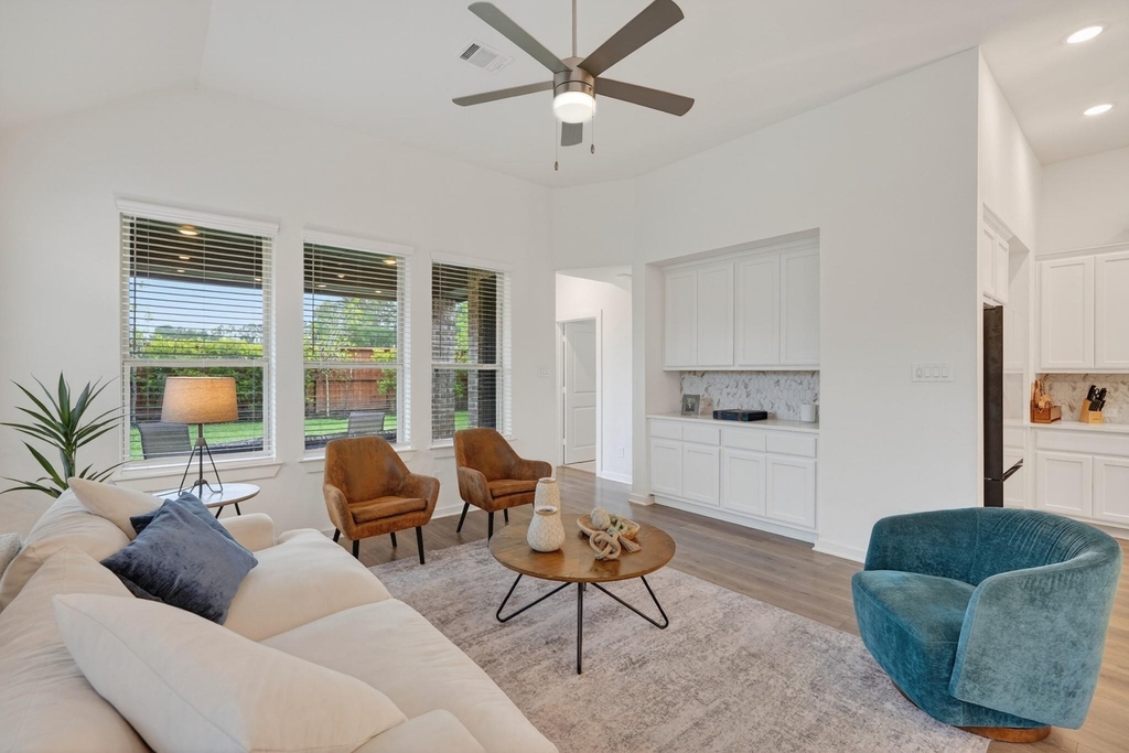 8145 Overland Grove - Photo 19
