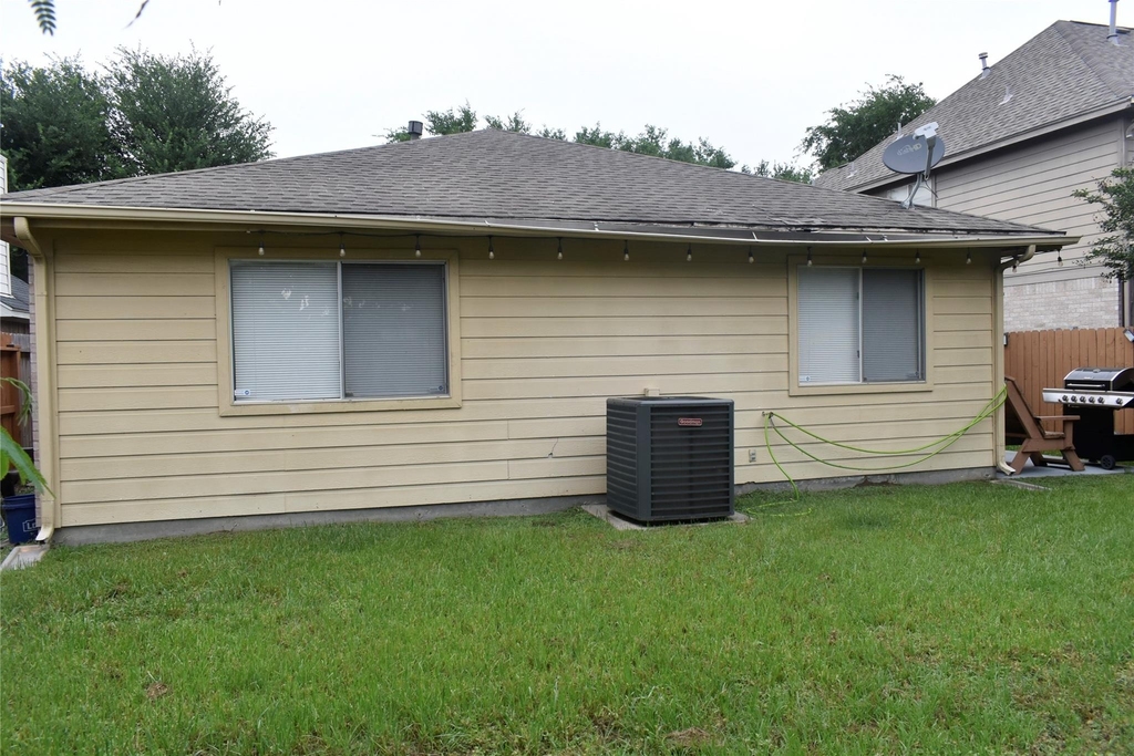 10519 N Newpark Drive - Photo 19
