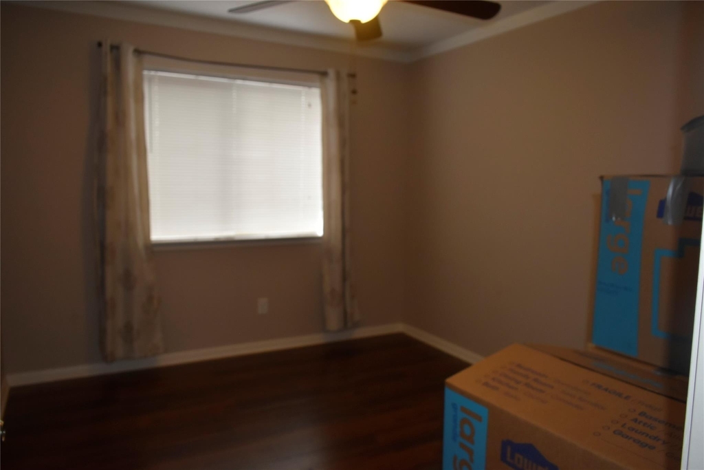 10519 N Newpark Drive - Photo 7