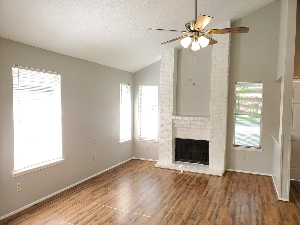 3130 Forestbrook Drive - Photo 5