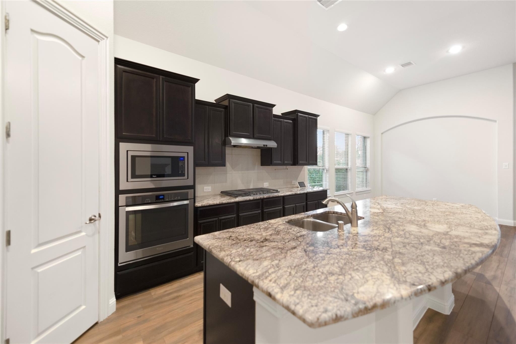 10243 S Goshawk Trail - Photo 4