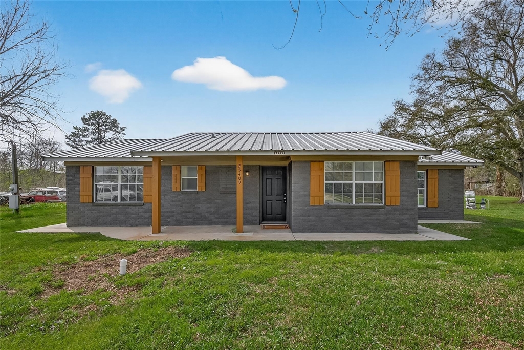 25409 Pebble Drive Drive - Photo 0