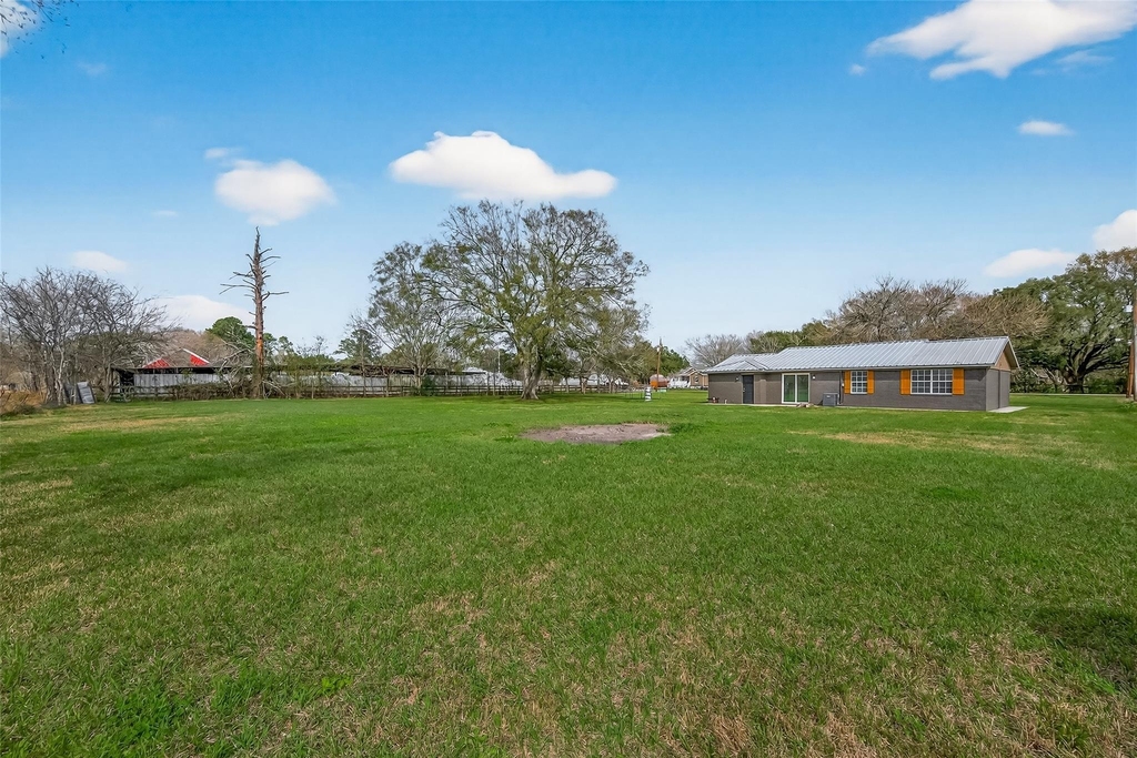 25409 Pebble Drive Drive - Photo 3