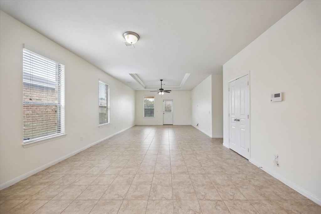 5810 Banyan Oak Court - Photo 4