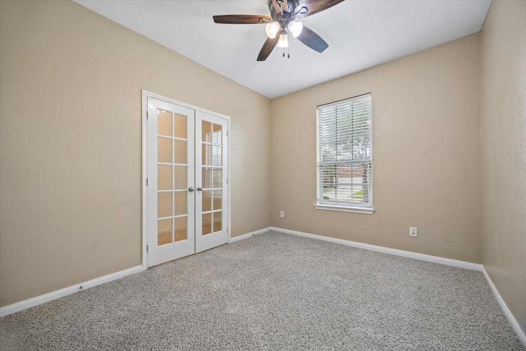 5810 Banyan Oak Court - Photo 3