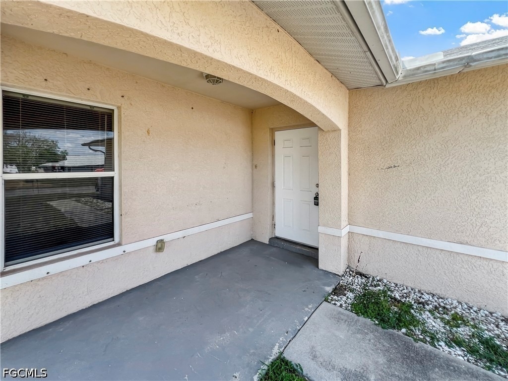 2130 Ne 8th Place - Photo 6