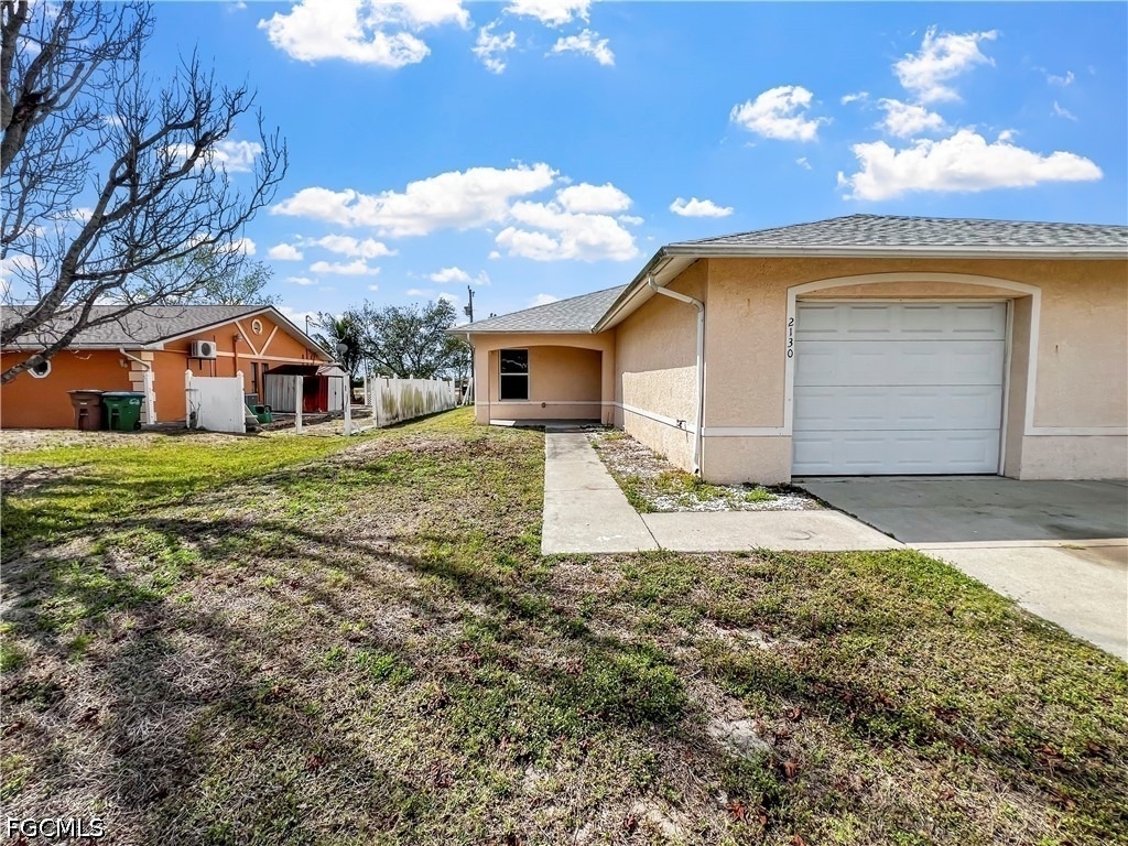 2130 Ne 8th Place - Photo 2