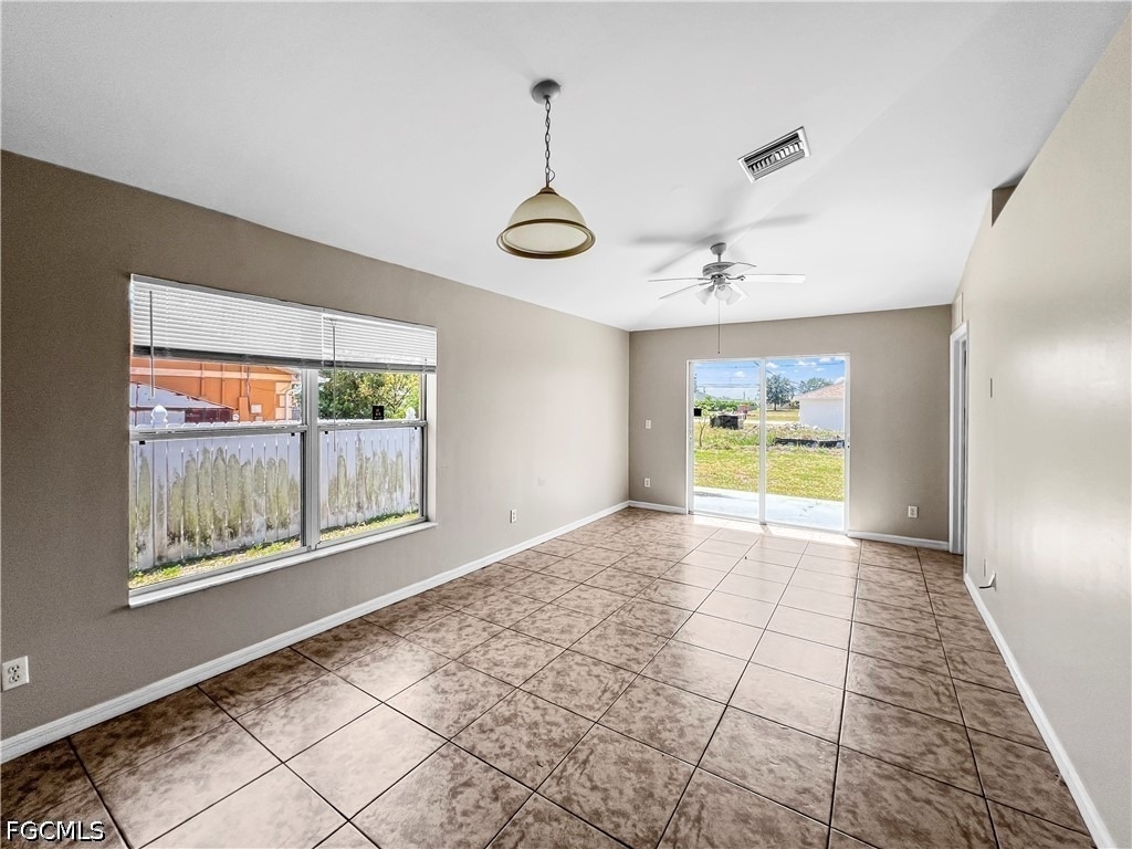 2130 Ne 8th Place - Photo 14