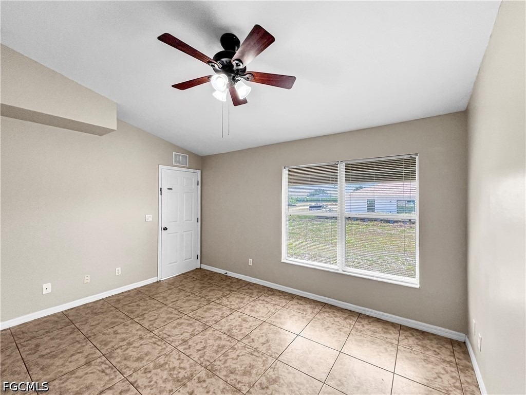 2130 Ne 8th Place - Photo 21