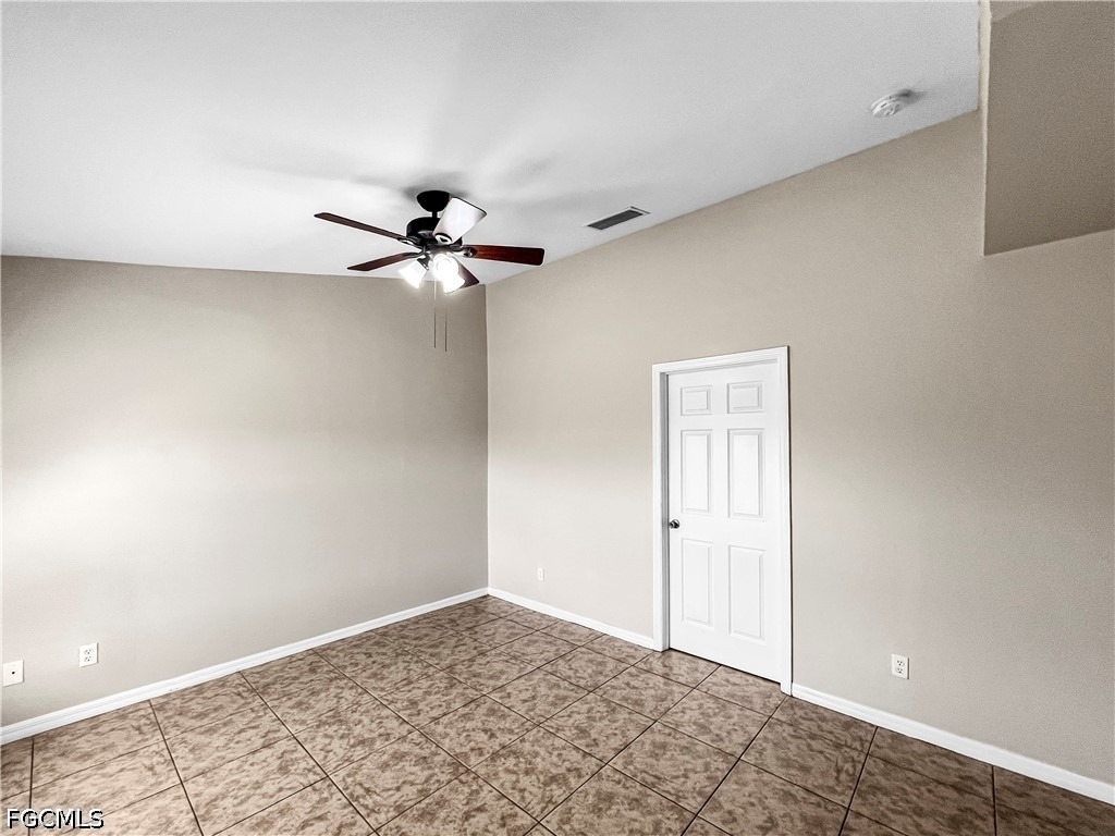 2130 Ne 8th Place - Photo 23