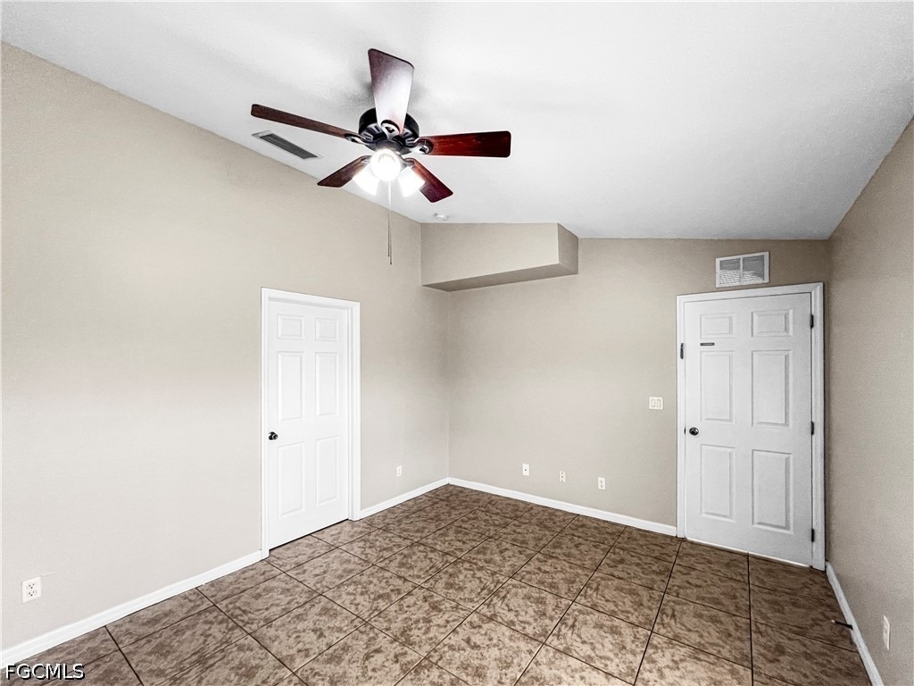 2130 Ne 8th Place - Photo 22