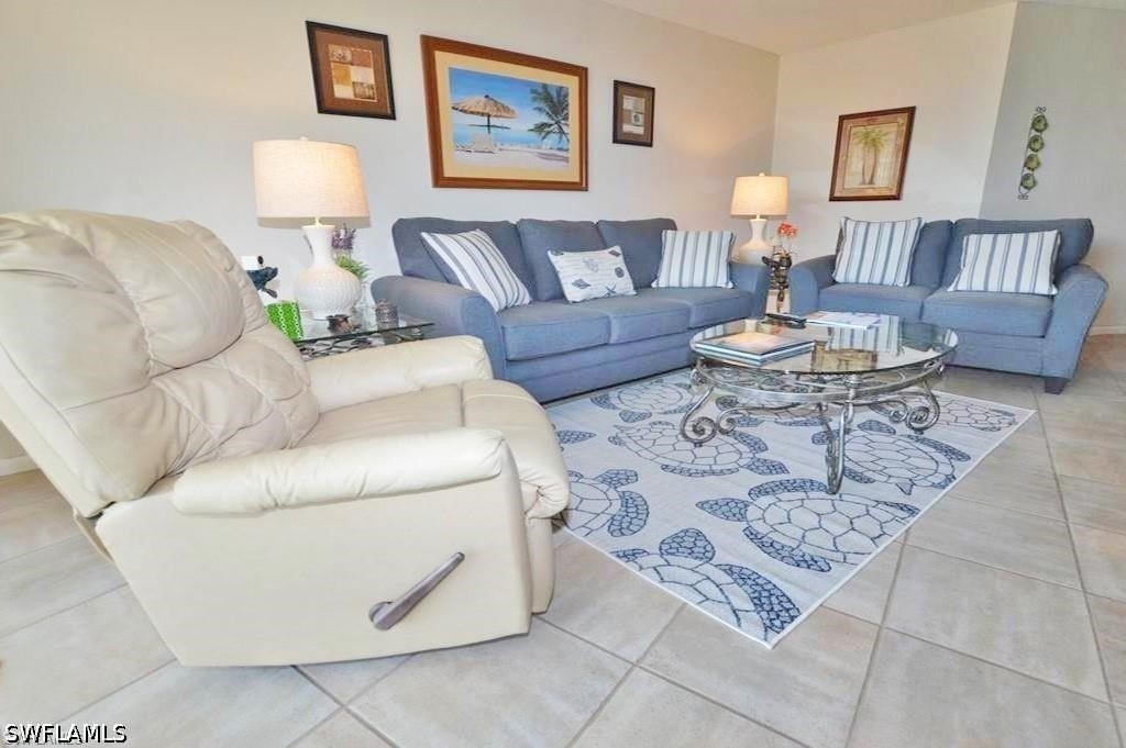 260 Seaview Court - Photo 3
