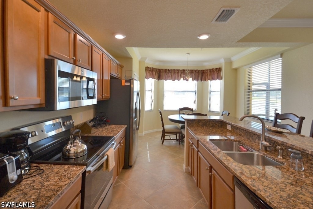 9560 Trevi Court - Photo 8