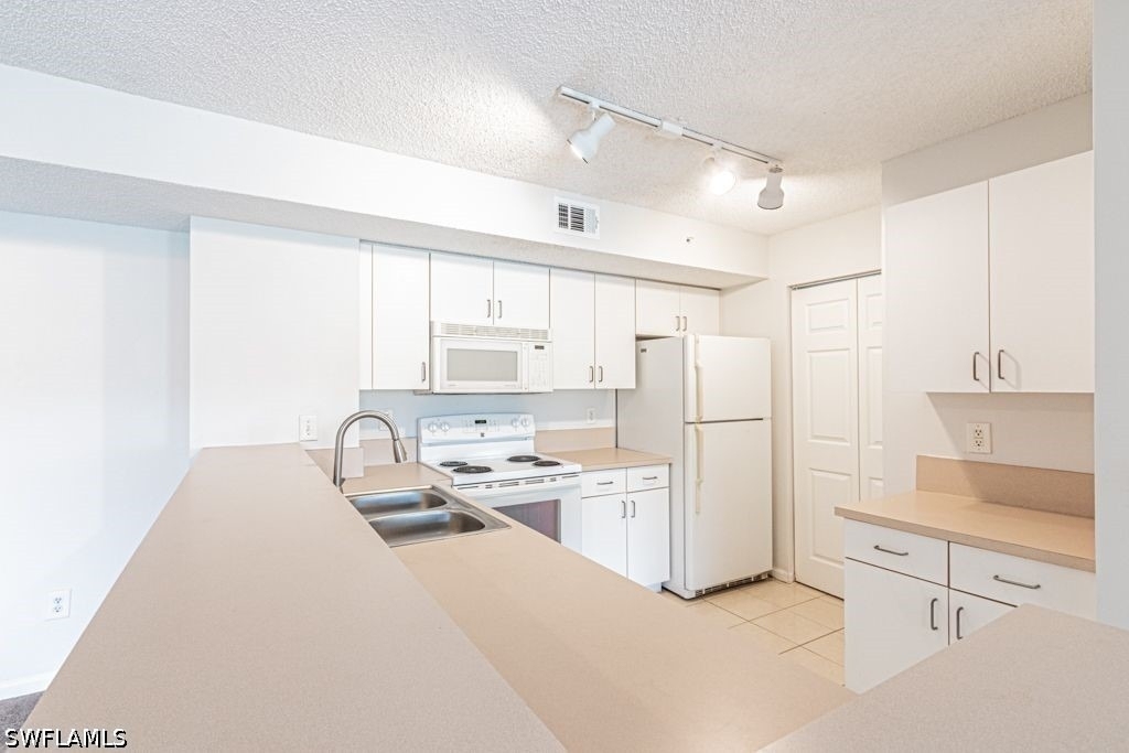1810 Florida Club Circle - Photo 6