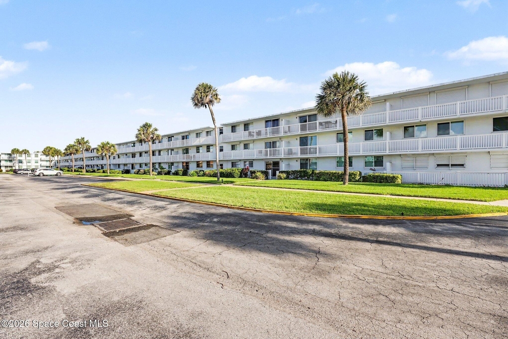 3190 N Atlantic Avenue - Photo 17