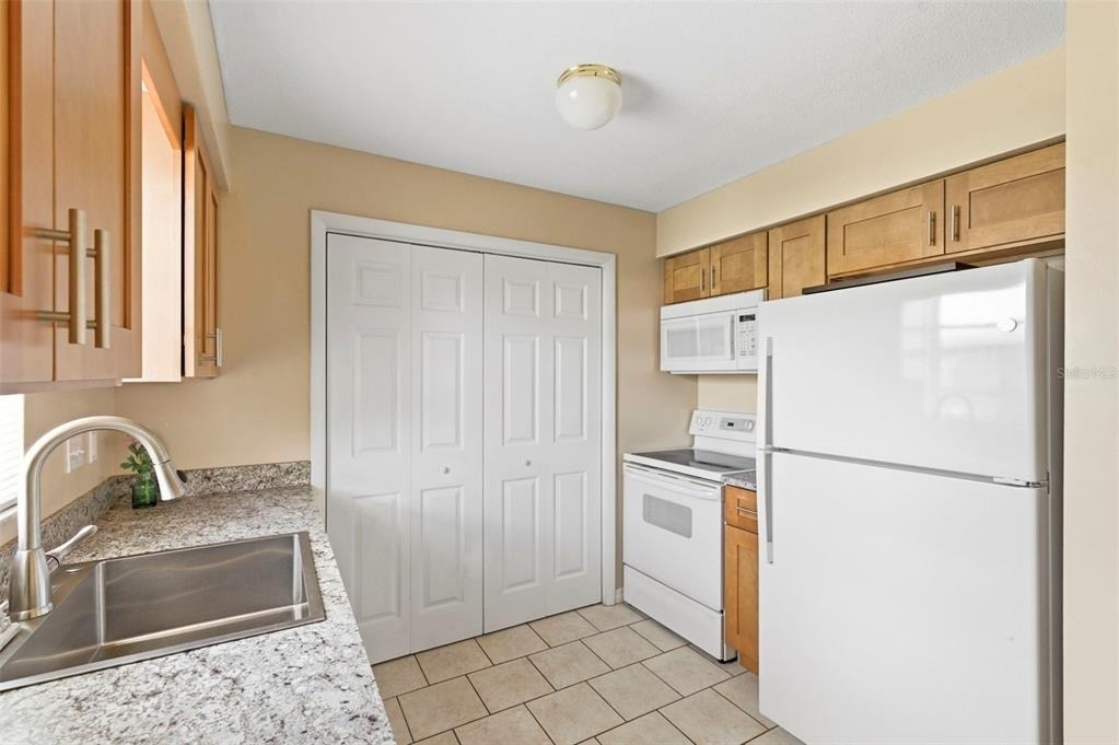 3052 Park Lane - Photo 16