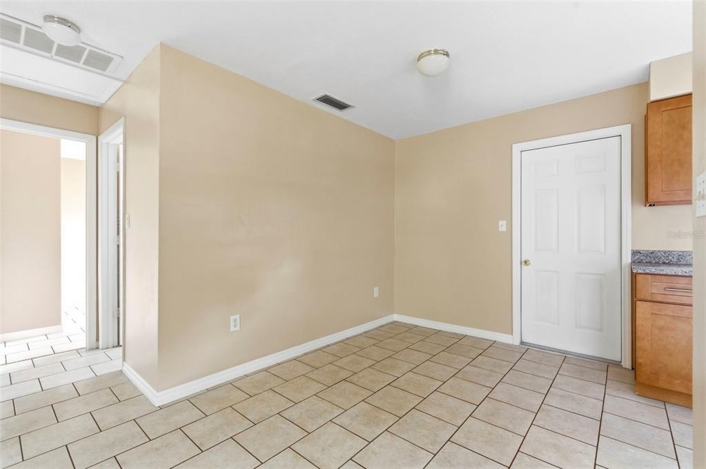 3052 Park Lane - Photo 11