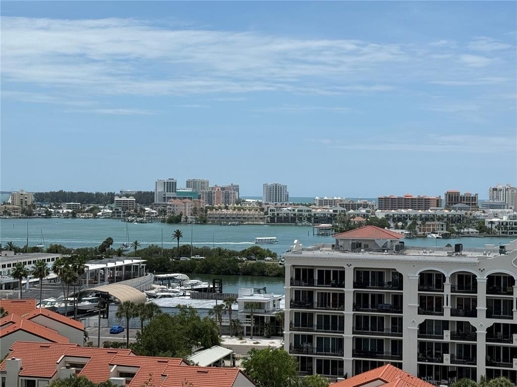 255 Dolphin Point - Photo 0