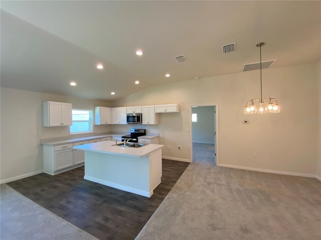 8190 N Wakefield Drive - Photo 6