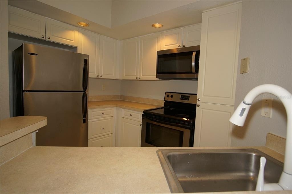 4572 Commander Drive - Photo 6