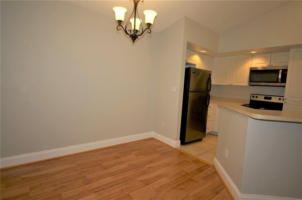 4572 Commander Drive - Photo 5