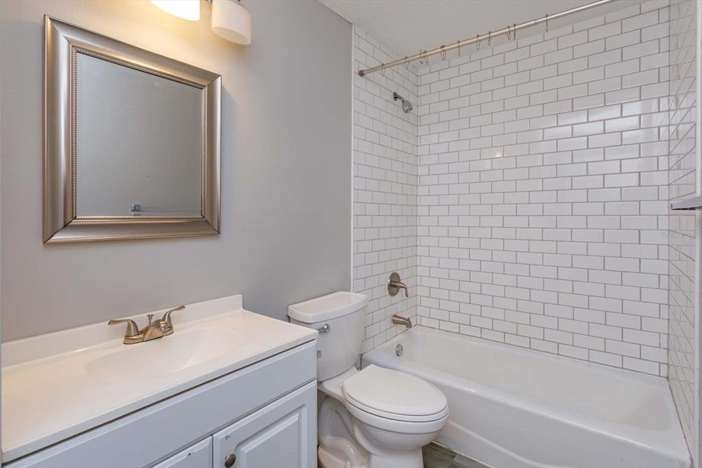 300 Ballard Avenue - Photo 13