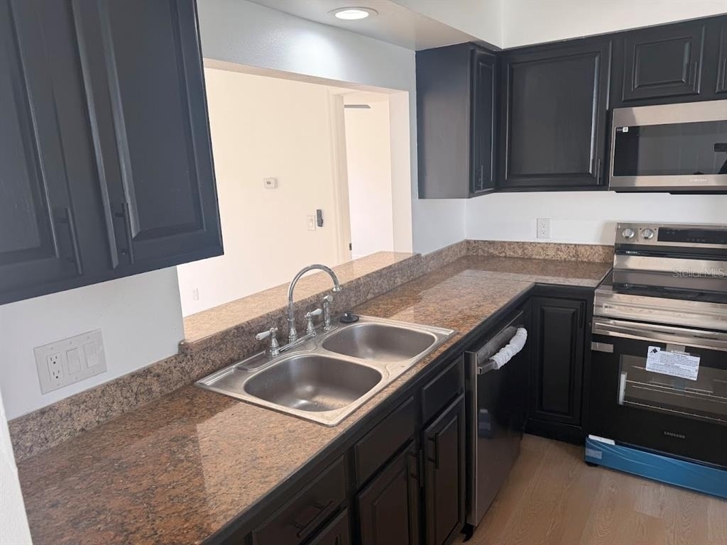 141 Hazel Boulevard - Photo 1