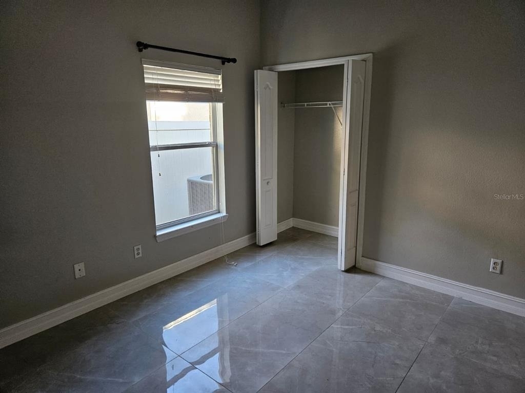 647 Carey Way - Photo 9