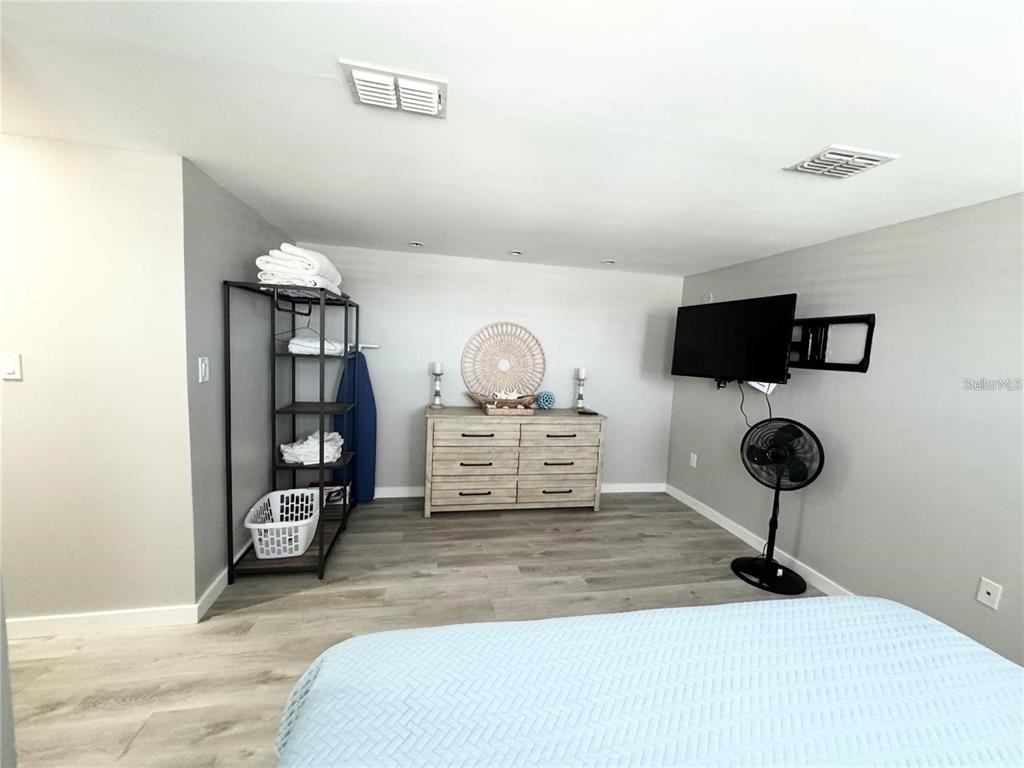 1255 Tarpon Center Drive - Photo 5