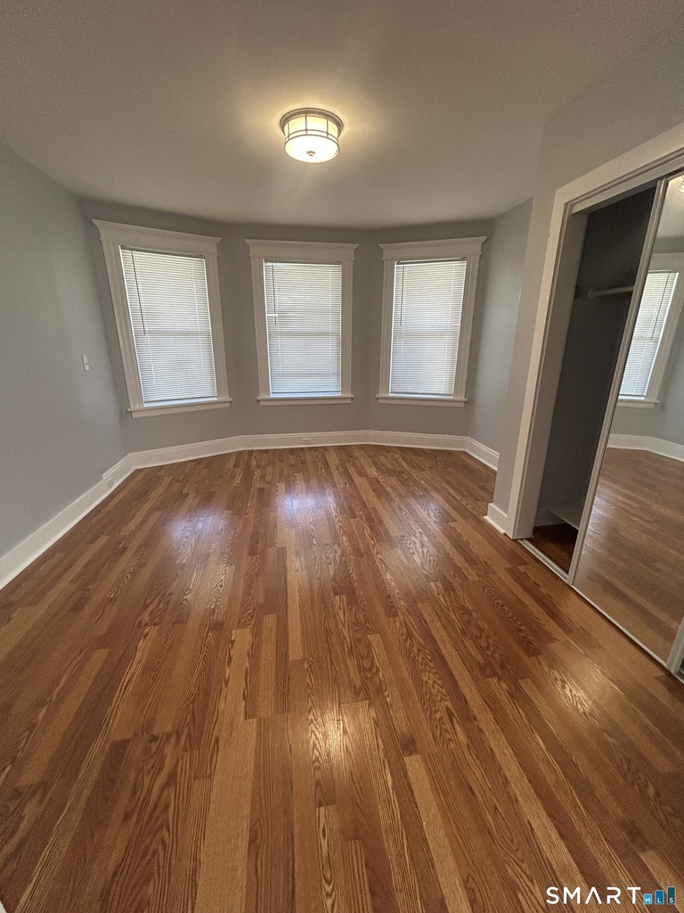 273 Judson Place - Photo 4