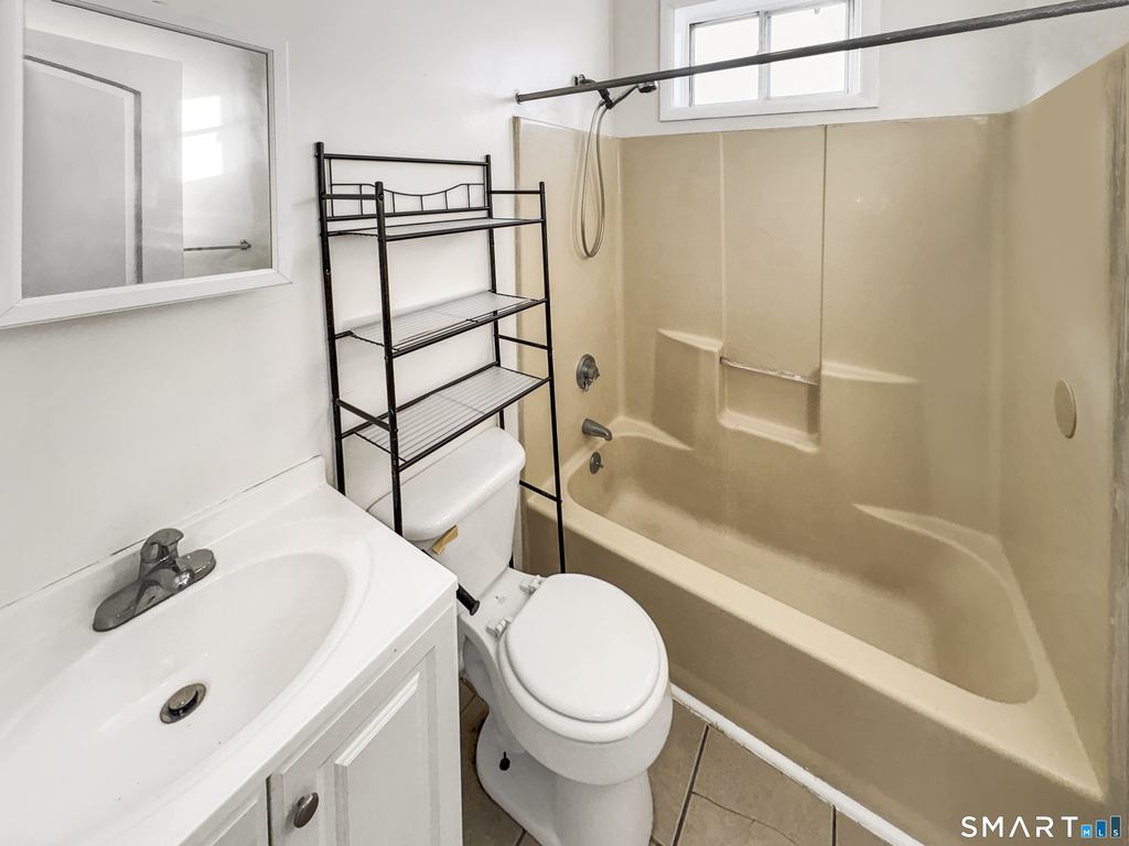 34 Wolcott Street - Photo 13