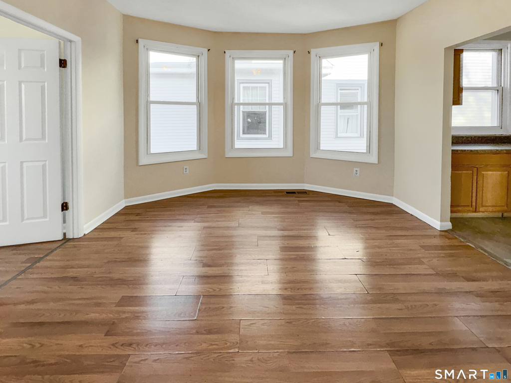 34 Wolcott Street - Photo 3