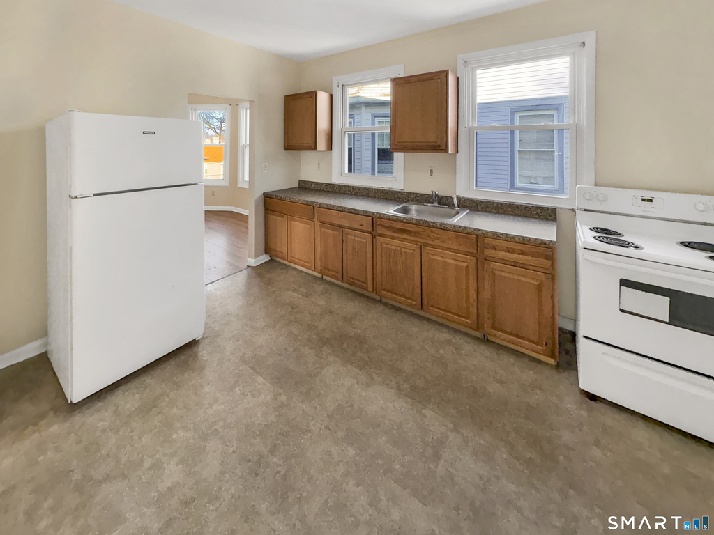 34 Wolcott Street - Photo 5