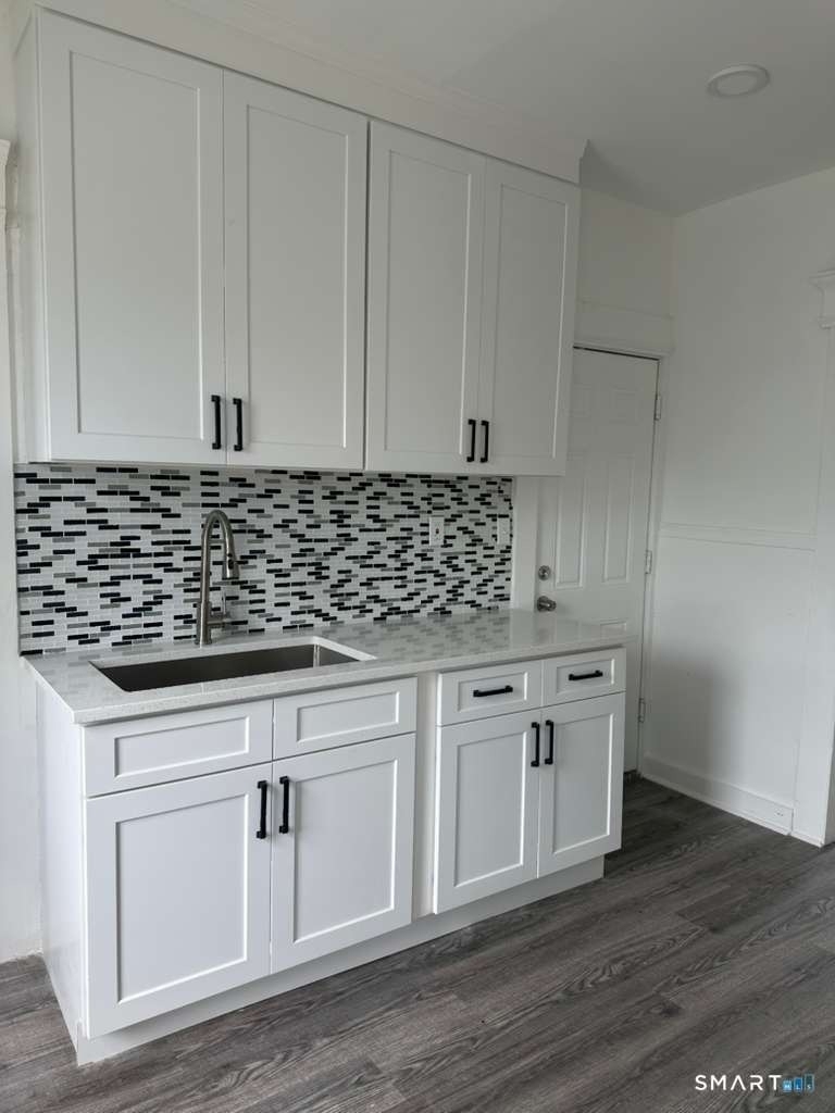 690 William Street - Photo 5