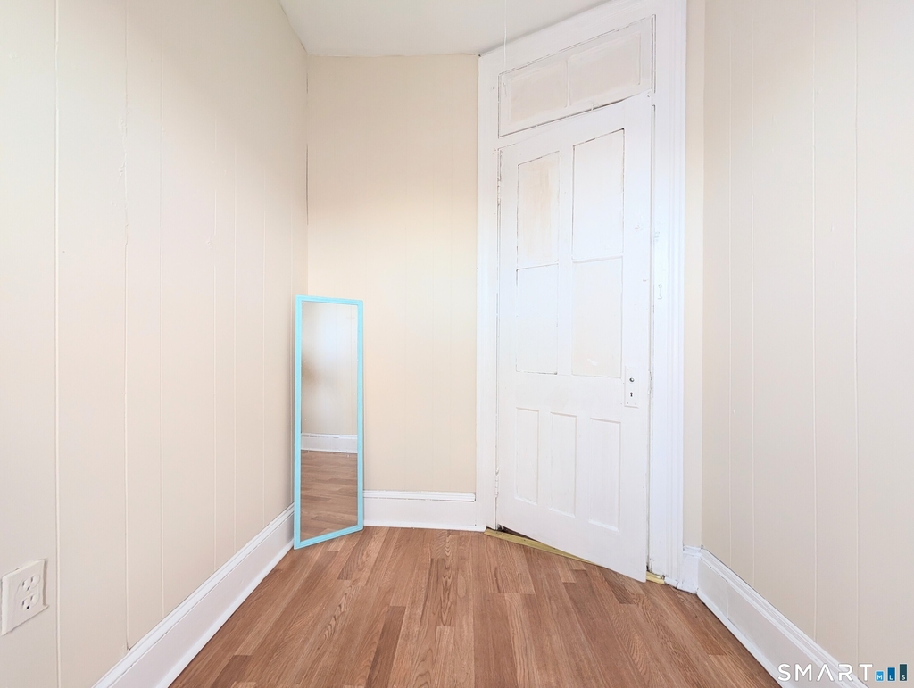 107 Catherine Street - Photo 13