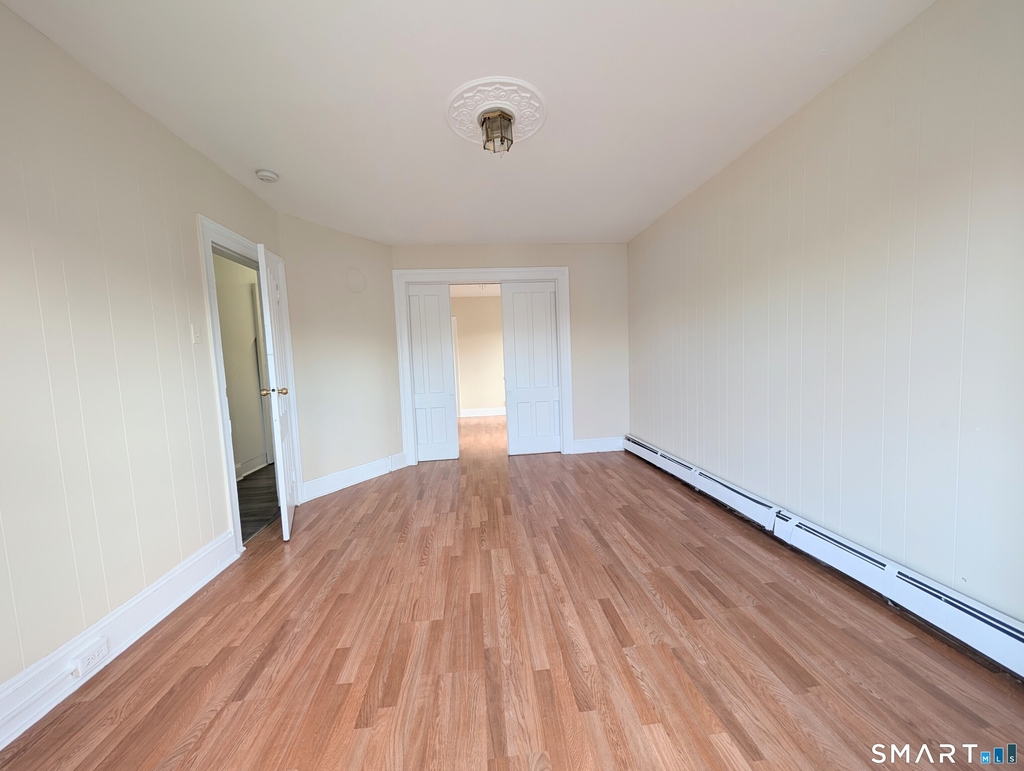 107 Catherine Street - Photo 9