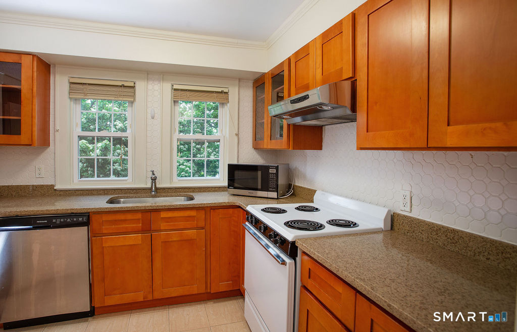 40 Unit B Seminary Street - Photo 3