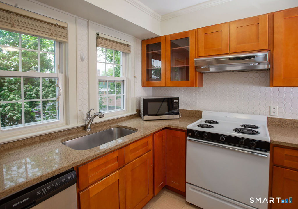 40 Unit B Seminary Street - Photo 4