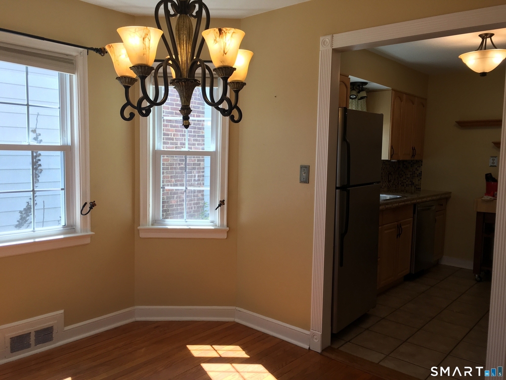 11 Fairlea Avenue - Photo 8
