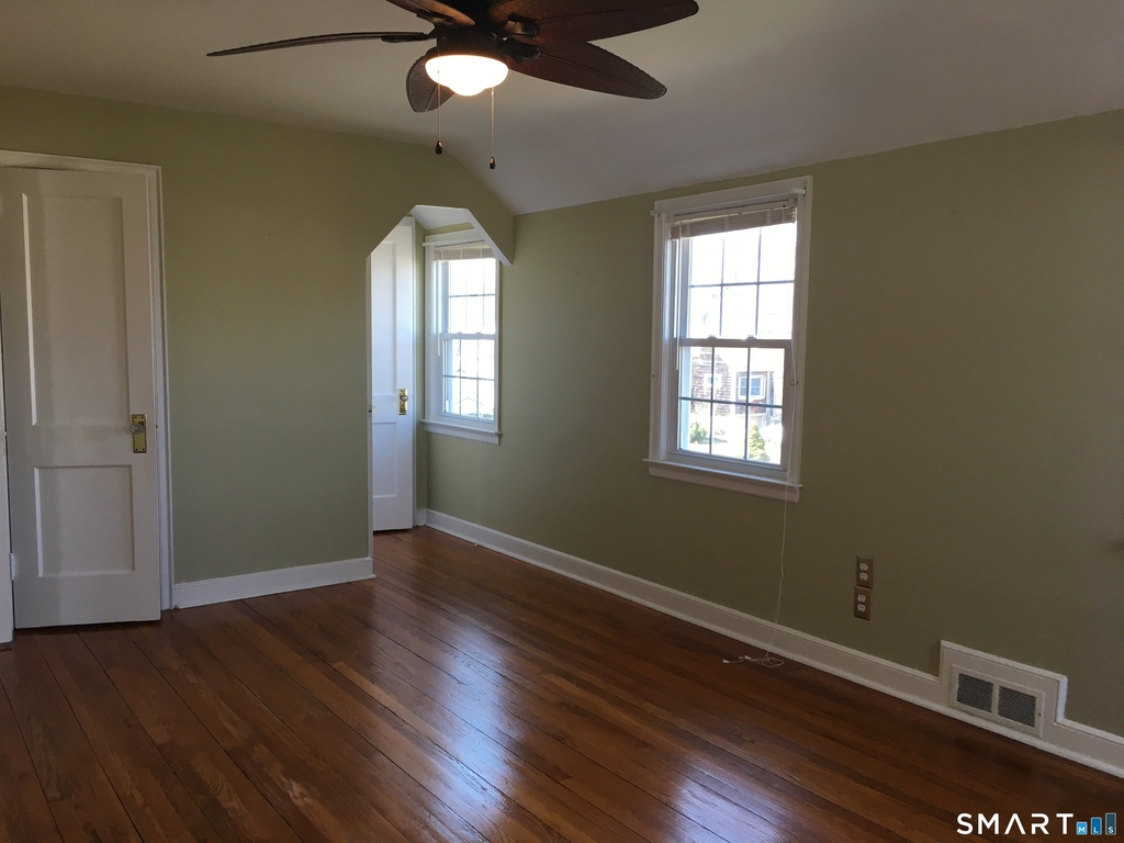 11 Fairlea Avenue - Photo 15