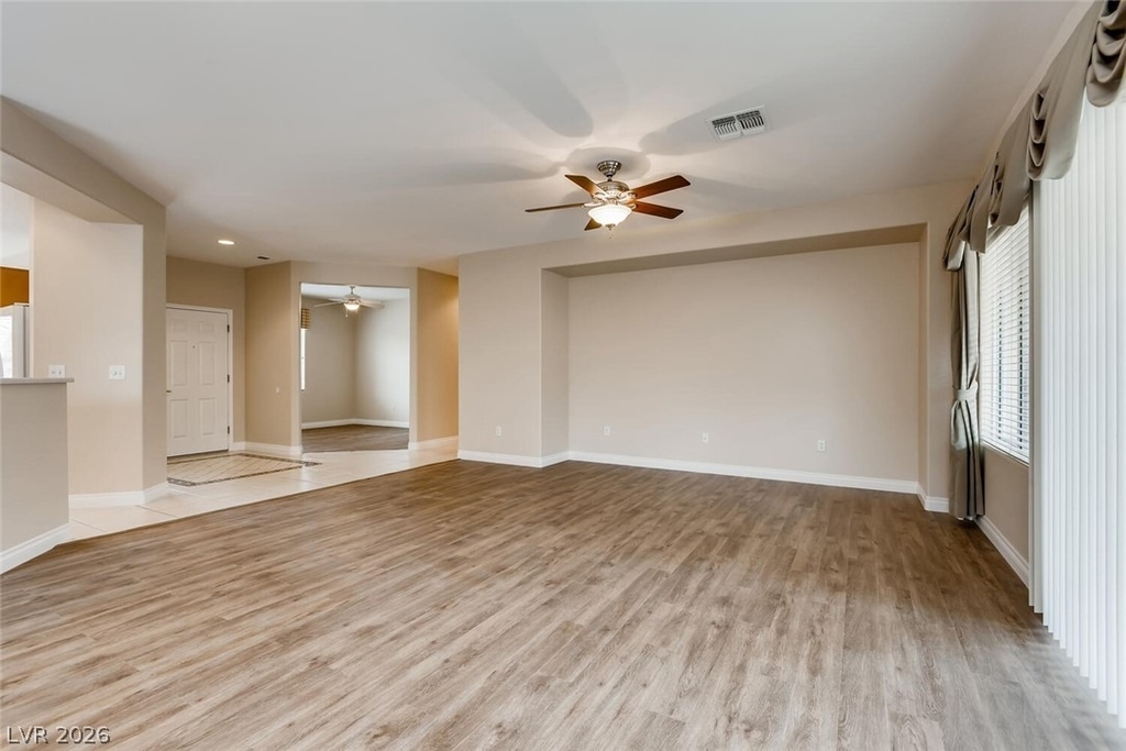 2316 Desert Fox Drive - Photo 3