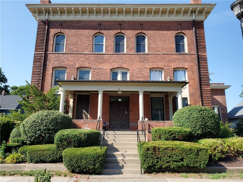 94 Averill Avenue - Photo 1