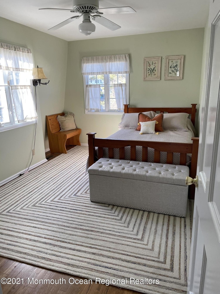 506 Monmouth Avenue - Photo 21