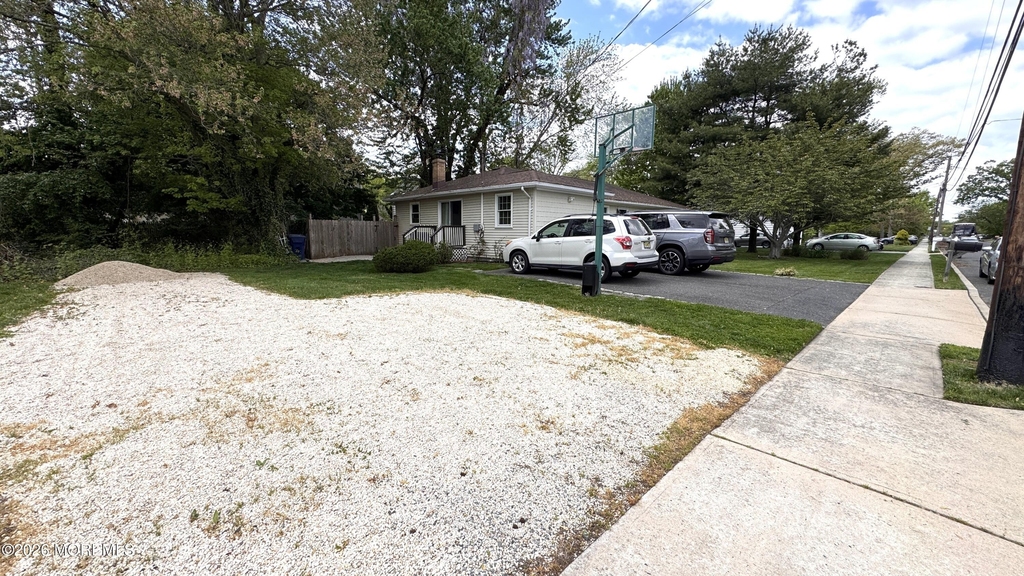 1210 Allaire Avenue - Photo 2