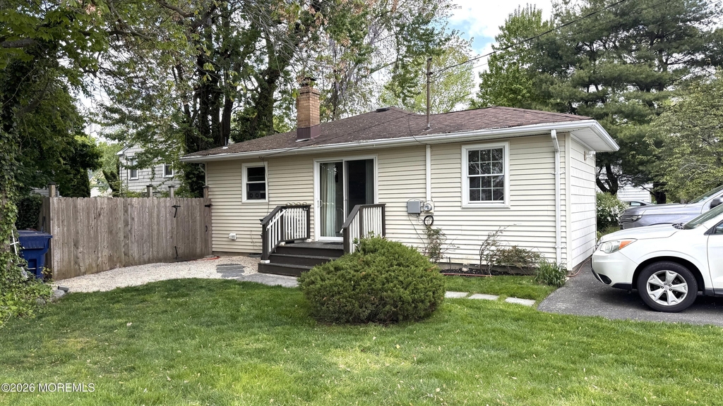 1210 Allaire Avenue - Photo 9