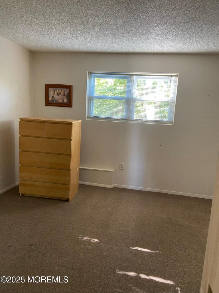 548 Ocean Boulevard - Photo 4