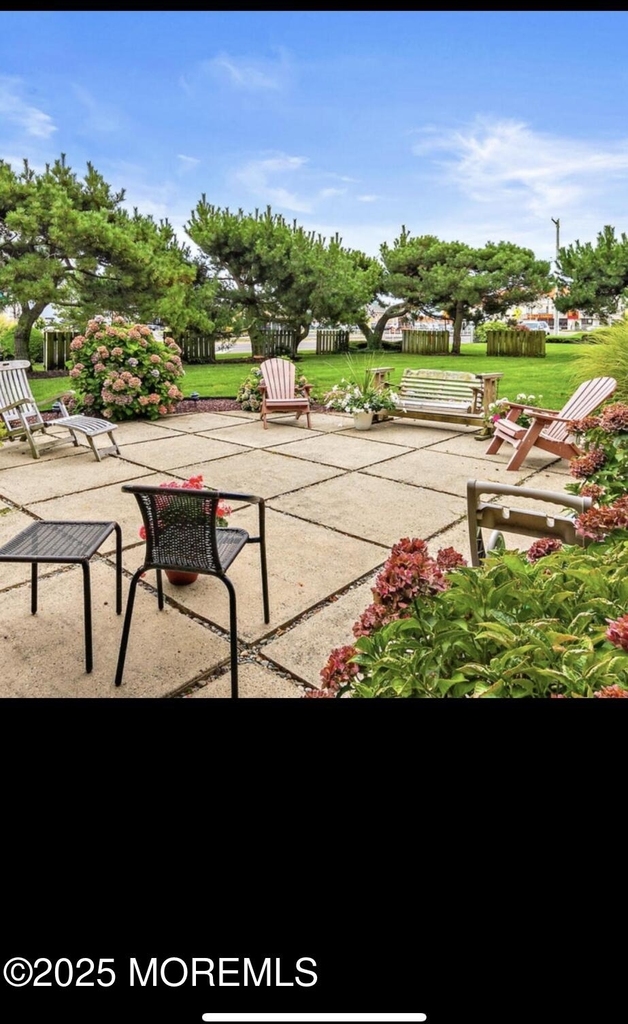 548 Ocean Boulevard - Photo 7