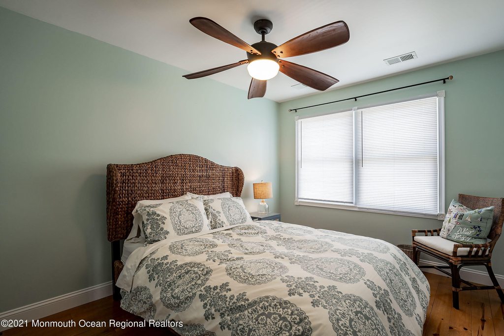 132 Sampson Place - Photo 11