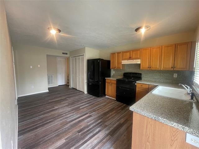 627 Mckown Drive - Photo 3